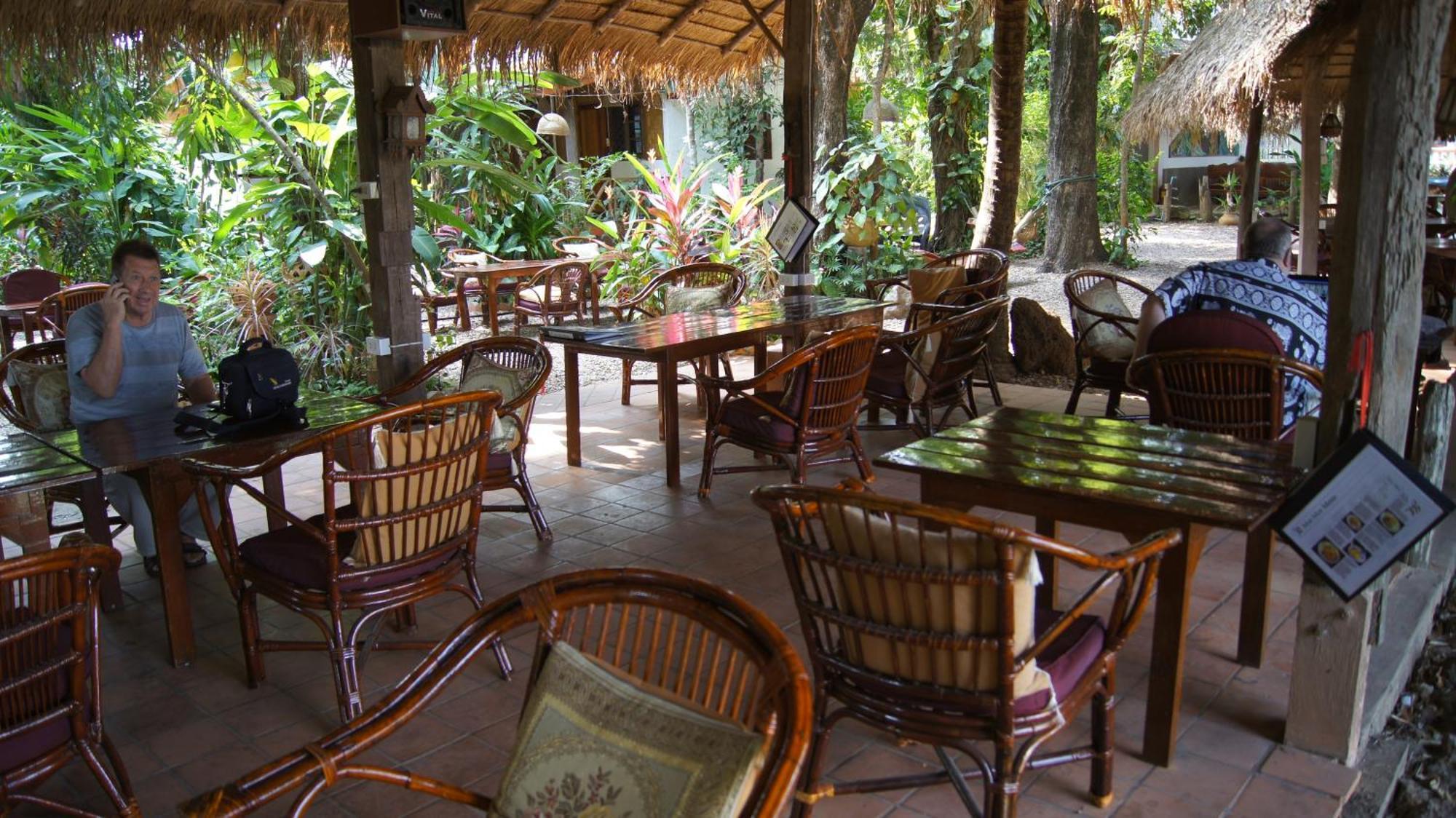 Mut Mee Garden Guest House Нонг Кай Екстериор снимка