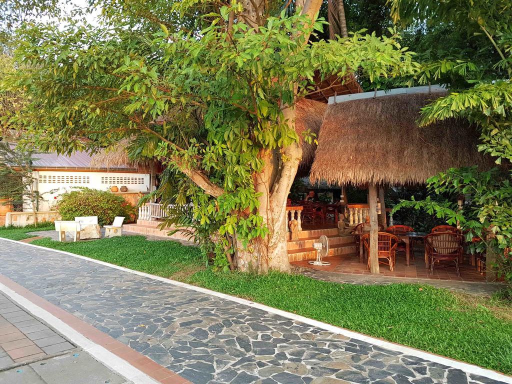 Mut Mee Garden Guest House Нонг Кай Екстериор снимка