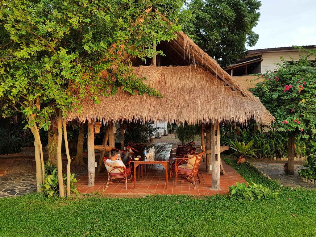 Mut Mee Garden Guest House Нонг Кай Екстериор снимка